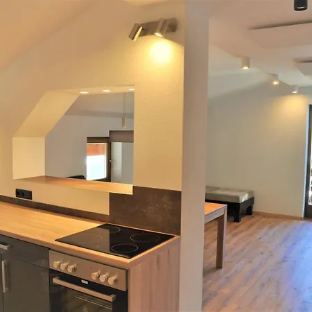 Staudach, 아파트 *