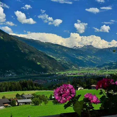 Staudach, 아파트 *